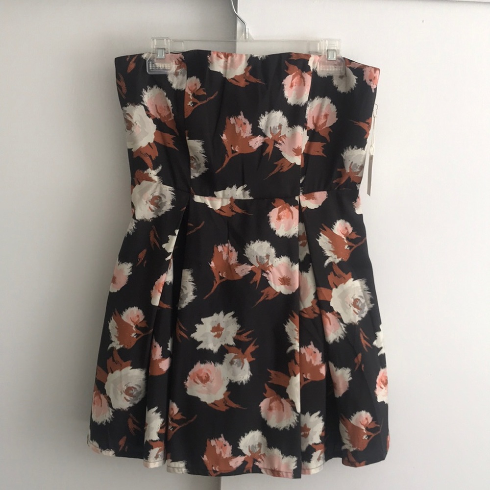 Strapless Black/Cream Dress